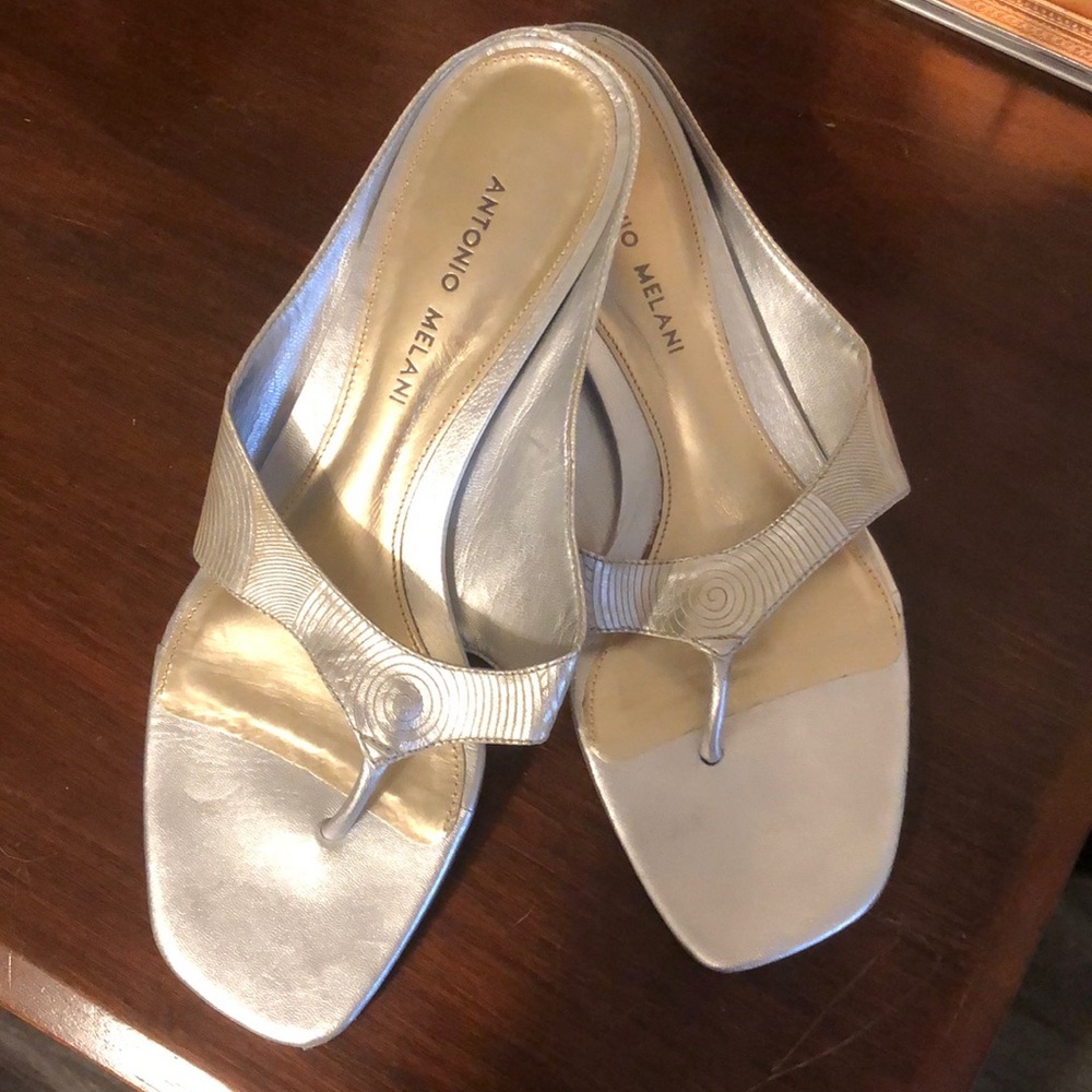 Antonio Melani silver sandals!